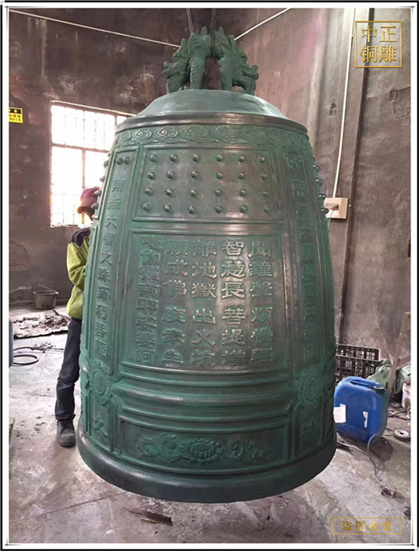 戰(zhàn)國時(shí)期的編鐘和鑄銅鐘(圖3) 1-210H1103F1558.jpg