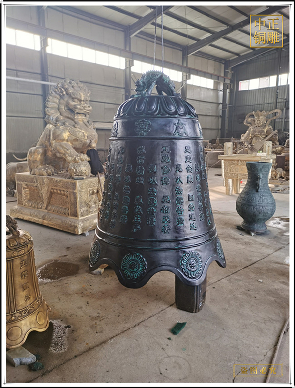 古代練兵的樂器大型銅鐘(圖3) 1-210H91436151D.jpg