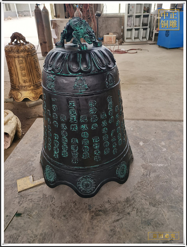 古代青銅鐘的價(jià)值(圖2) 1-2110220956415Q.jpg