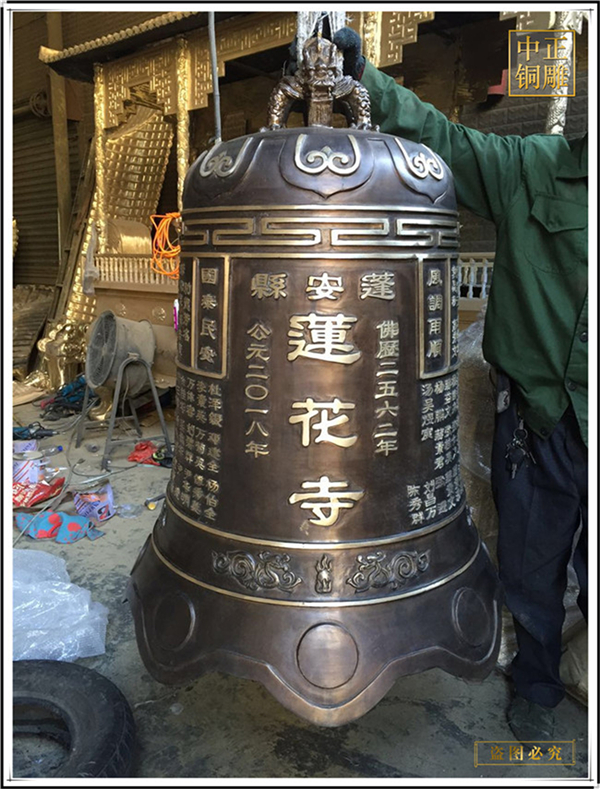 銅鐘都具有什么樣的價(jià)值(圖3) 1-22122P9563EO.jpg